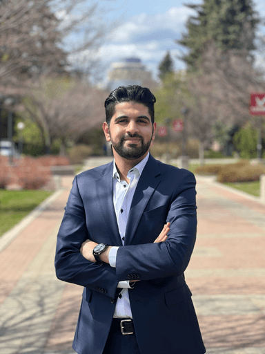 Mo Ezat — Full-Stack Product Engineer