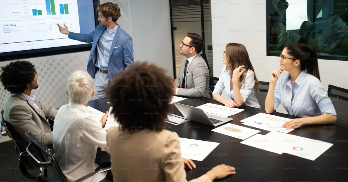 How to Run a Meeting That Doesn't Waste Everyone's Time (Founder's Playbook)