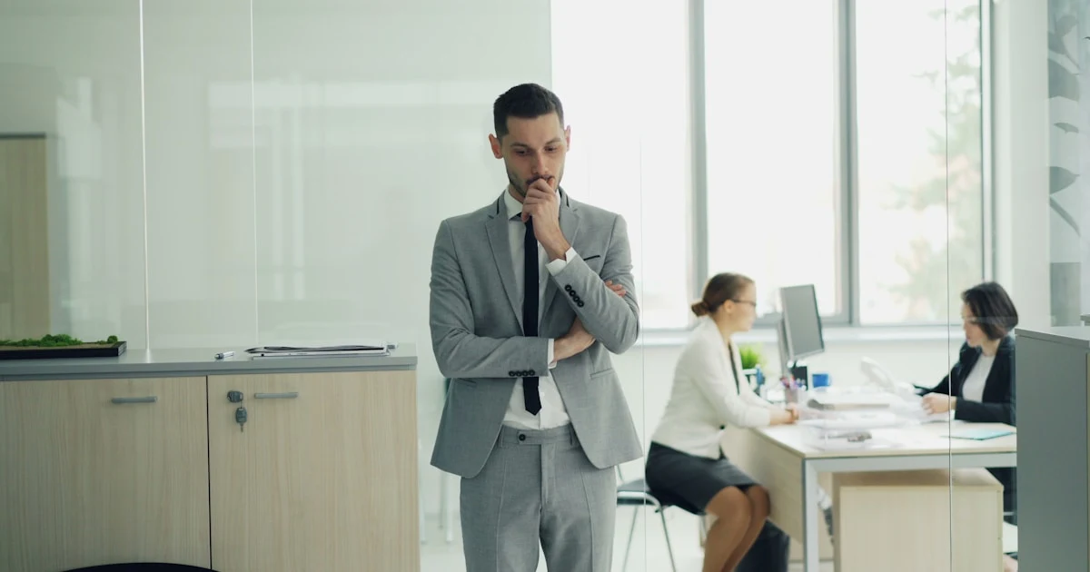 How to Say No in Business (Without Damaging Relationships)